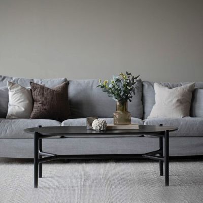 Rowico Holton sohvapöytä ovaali 130x65 cm musta | Alk. 499,00 €