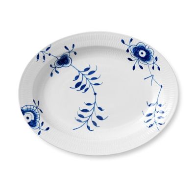 Royal Copenhagen Blue Fluted Mega soikea lautanen Ø 36,5 cm | Alk. 175,20 €