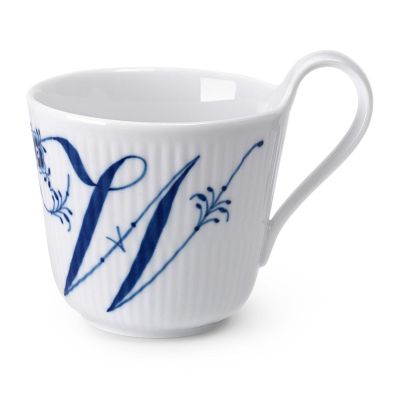 Royal Copenhagen Blue Fluted Plain Alphabet -kuppi 33 cl W | Alk. 68,00 €