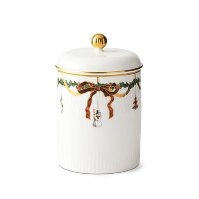 Royal Copenhagen Star Fluted Christmas kannellinen vuosipurkki valkoinen | Alk. 92,60 €