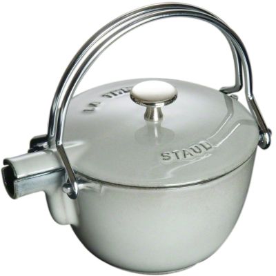 Staub Teekannu | Alk. 150,00 €
