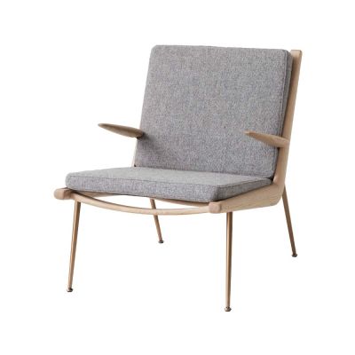 &Tradition Boomerang HM2 -nojatuoli Hallingdal 130 harmaa, valkoöljytty tammi | Alk. 2 413,00 €