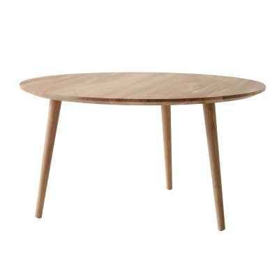 &Tradition In Between -sohvapöytä SK15 Ø 90 cm Oiled oak | Alk. 544,00 €