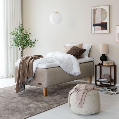 Unia Platina runkopatjapaketti 80 M luonnonkumi, tammi jalat, beige Voque 02 | Alk. 1 110,00 €