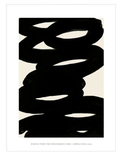 Xeraliving HIDING FROM THE NEIGHBOUR’S DOG juliste 30x40 cm | Alk. 16,90 €